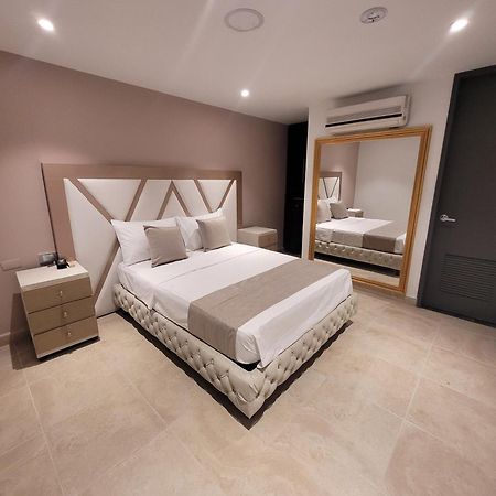 Hotel Med 33 Медельин Экстерьер фото